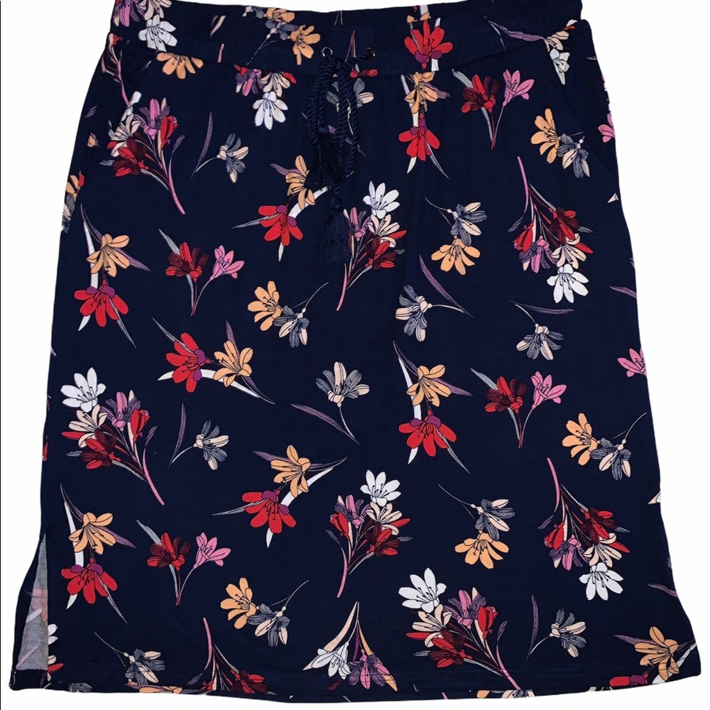 Floral skirt bundle
